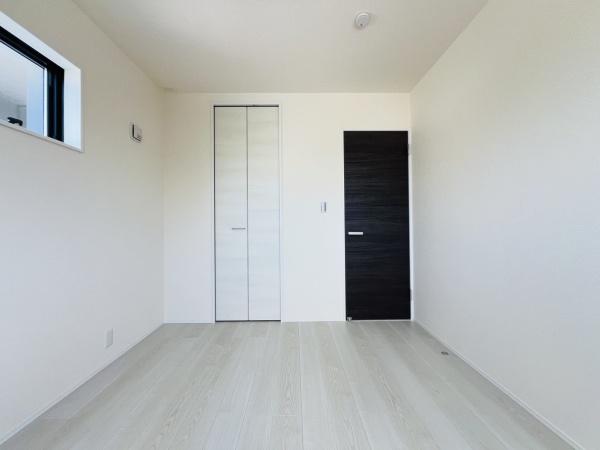 碧南市笹山町3丁目　1号棟