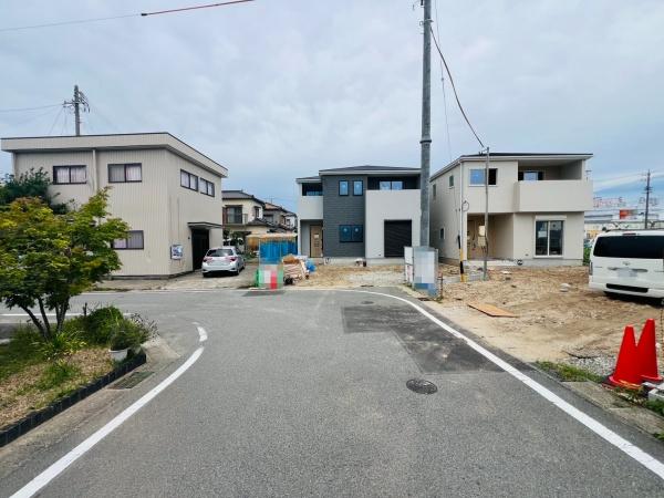 碧南市笹山町3丁目　1号棟