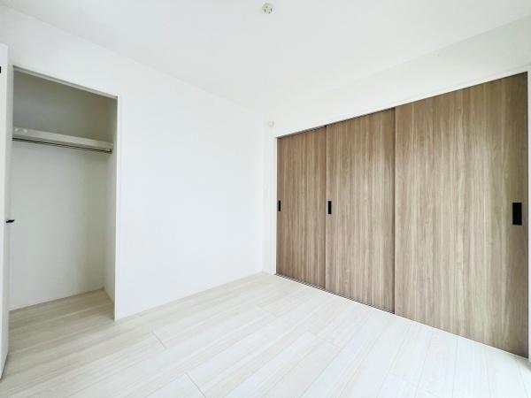 碧南市霞浦町10棟　1号棟