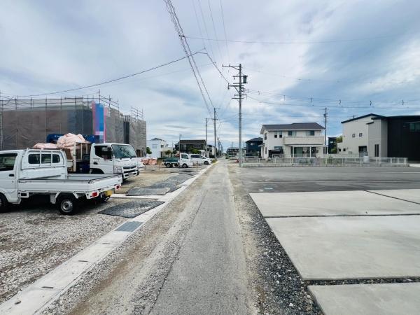 西尾市一色町一色　第27　5号棟