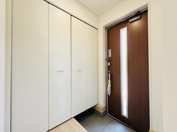 西尾市一色町一色　第27　6号棟