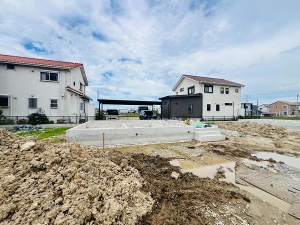 西尾市一色町一色　第27　6号棟