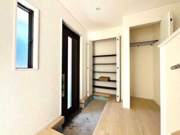 西尾市一色町松木島　第9　3号棟