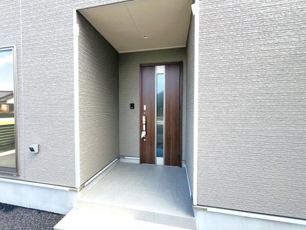 西尾市一色町松木島　第9　4号棟