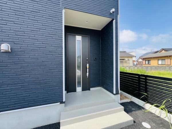 西尾市一色町松木島　第9　5号棟