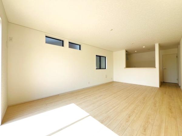 西尾市一色町松木島　第9　6号棟