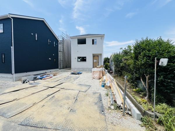 西尾市南中根町　第2　1号棟