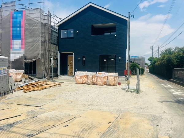 西尾市南中根町　第2　2号棟