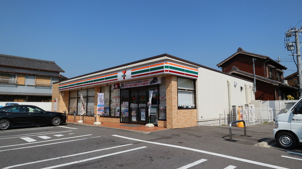 碧南市日進町4丁目　01期　1号棟(セブンイレブン碧南日進町2丁目店)