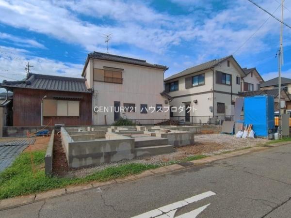 高浜市春日町6丁目3番　A号棟