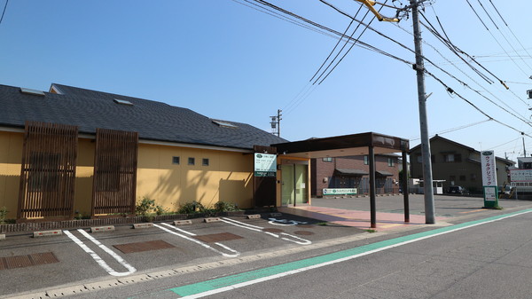碧南市霞浦町10棟　2号棟(ウィルクリニック)