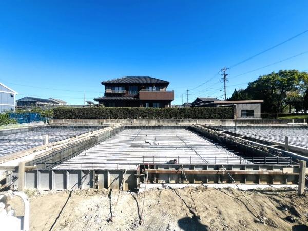 碧南市雨池町　2号棟