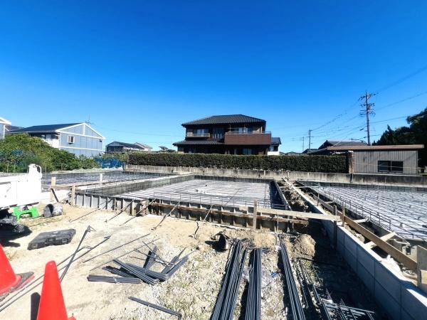 碧南市雨池町　2号棟