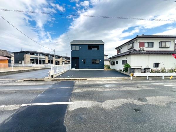 西尾市中畑町　第4　1号棟