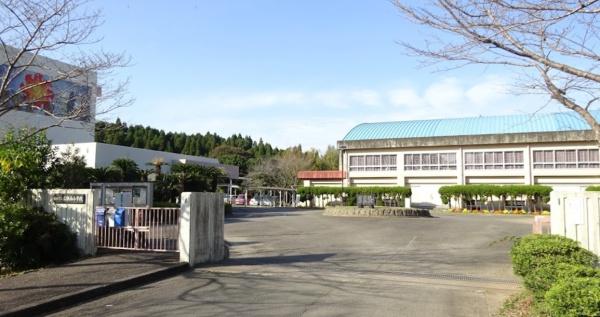 宮崎市佐土原町下那珂の土地(宮崎市立広瀬西小学校)