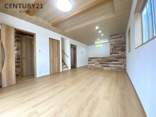 築浅戸建　第8本郷南方モデル　2号地