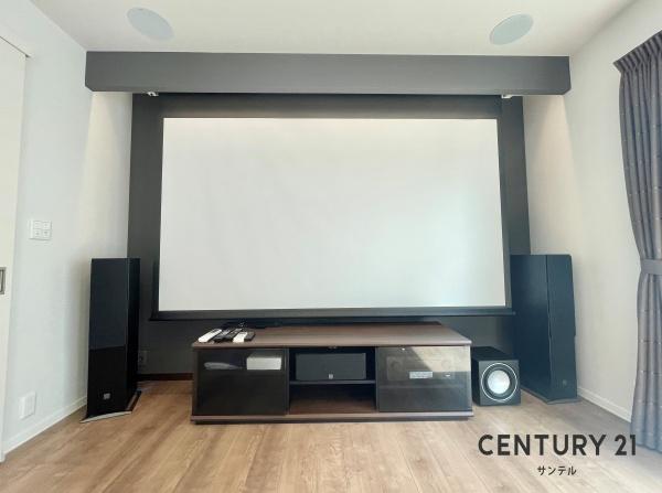 宮崎市月見ケ丘5丁目の中古一戸建て(リビング)