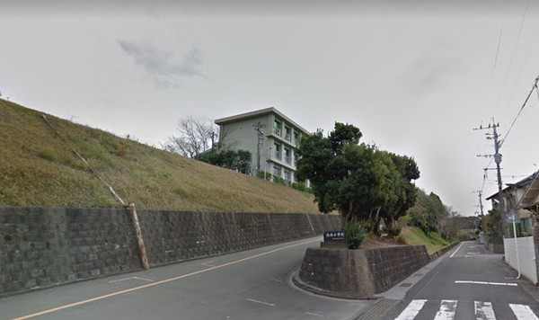 宮崎市池内町榎迫の土地(宮崎市立池内小学校)