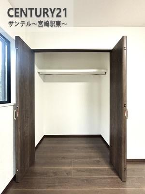 乙房D号地新築建売(収納)