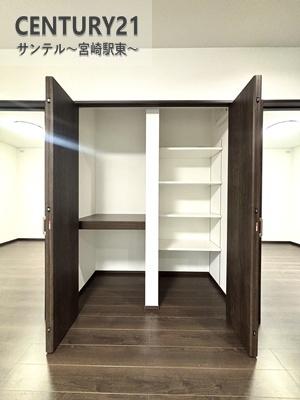 乙房D号地新築建売(収納)