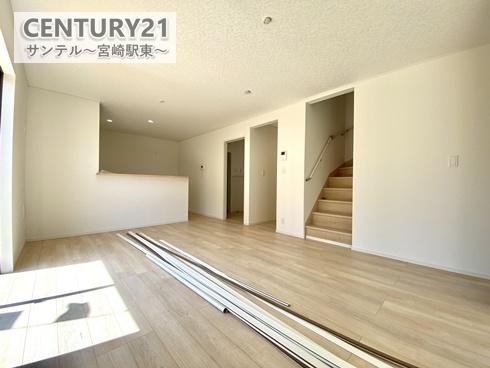 新富町富田　第1-1号棟