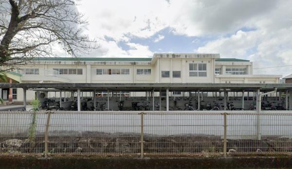 宮崎県北諸県郡三股町大字樺山2号棟1階建(三股町立三股中学校)