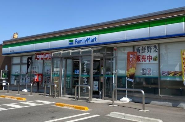スマイルホーム山之口24号(ファミリーマート都城山之口店)