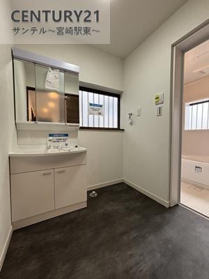 都城市吉尾町の中古一戸建て(洗面台・洗面所)