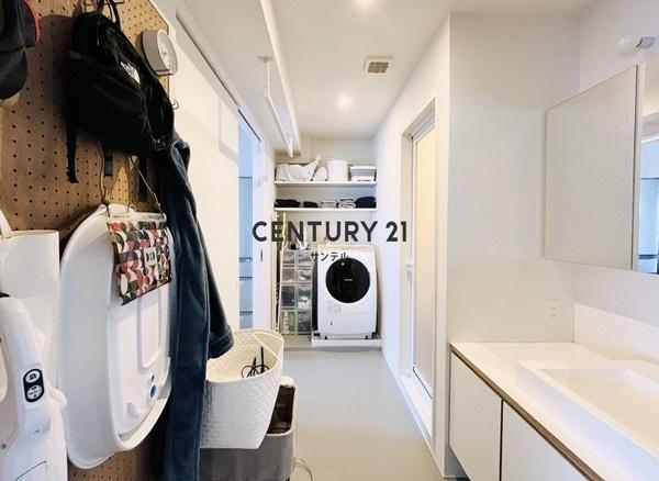 プレッソ城ヶ崎弐番館(洗面台・洗面所)