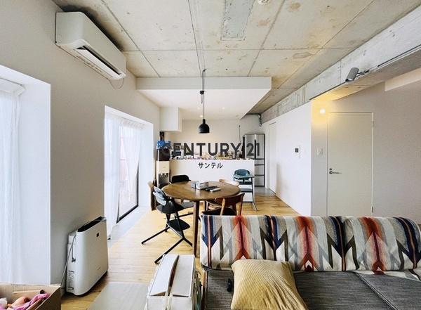 プレッソ城ヶ崎弐番館(リビング)