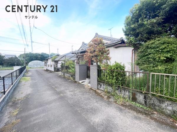 宮崎市佐土原町下那珂の土地(前面道路含む現地写真)