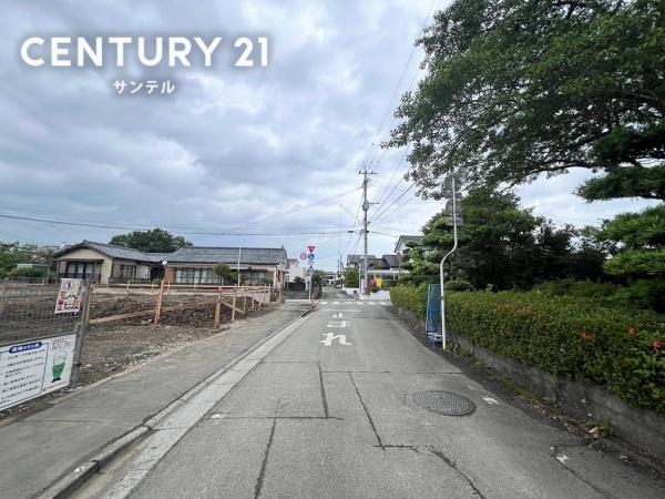 クレイドルガーデン西都市右松第1-2号棟　新築戸建