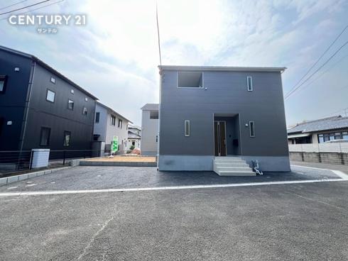 宮崎市佐土原町下那珂第5-2号棟　新築戸建