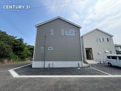 宮崎市佐土原町下那珂第5-2号棟　新築戸建