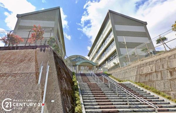 鹿児島市伊敷台６丁目の中古一戸建て(鹿児島市立伊敷台中学校)