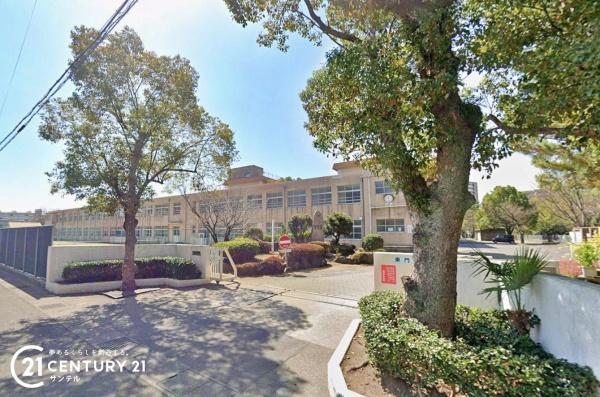 鹿児島市郡元２丁目の中古一戸建て(鹿児島市立鴨池中学校)