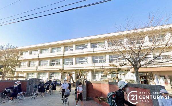 都城市一万城町新築戸建第3-2号棟(都城市立妻ケ丘中学校)