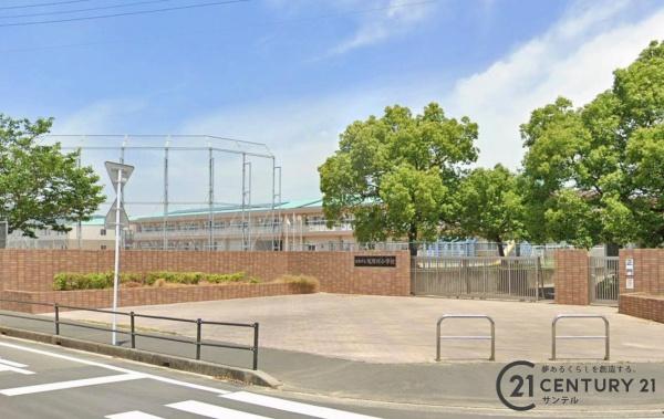 霧島市国分松木町の中古一戸建て(霧島市立天降川小学校)