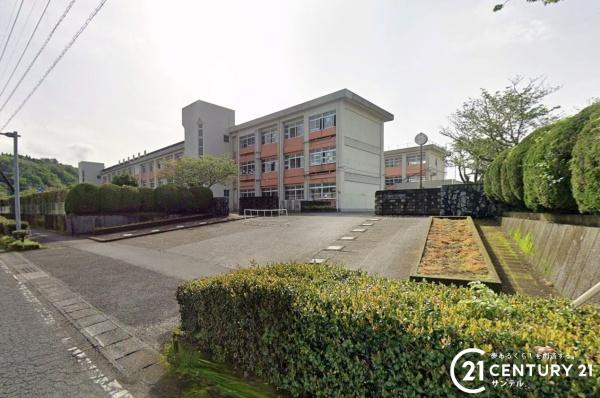 姶良市加治木町反土の中古一戸建て(姶良市立加治木中学校)