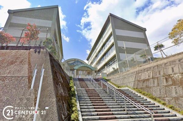 鹿児島市伊敷７丁目の中古一戸建て(鹿児島市立伊敷台中学校)