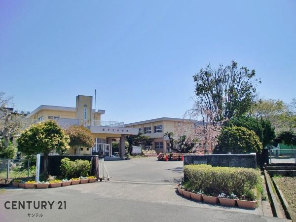 霧島市国分清水1丁目新築平屋(霧島市立国分北小学校)