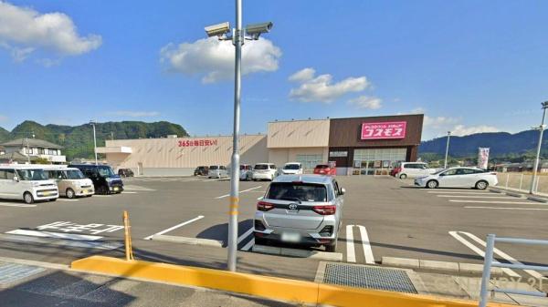 霧島市国分清水4丁目新築平家(ディスカウントドラッグコスモス国分新町店)