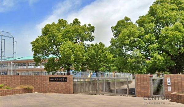 霧島市国分広瀬1丁目新築平屋 第8-1号棟(霧島市立天降川小学校)