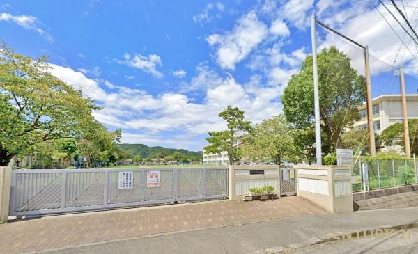 鹿児島市皇徳寺台1丁目の中古一戸建て(鹿児島市立皇徳寺小学校)