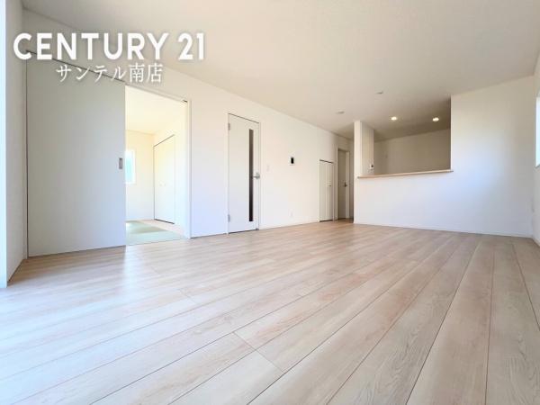 クレイドルガーデン佐土原町下田島　第10-1号棟