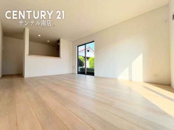 クレイドルガーデン宮崎市熊野 第4-2号棟(リビング)