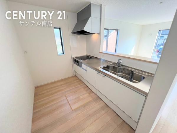 クレイドルガーデン宮崎市熊野 第4-2号棟(キッチン)