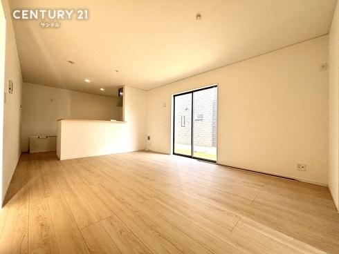 宮崎市小松第9-1号棟　新築戸建