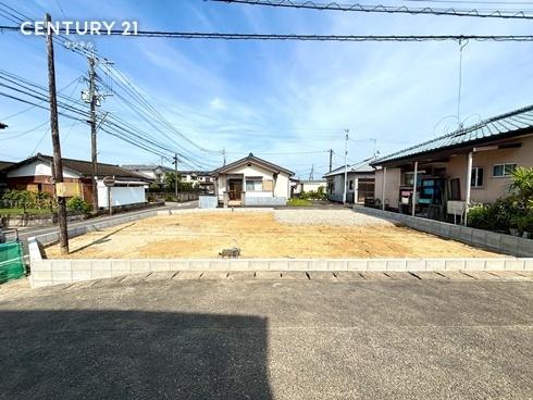 花ヶ島町三反田1期　1号棟