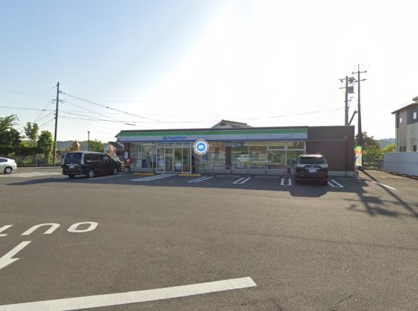 宮崎市佐土原町西上那珂の中古一戸建て(ファミリーマート佐土原下那珂店)